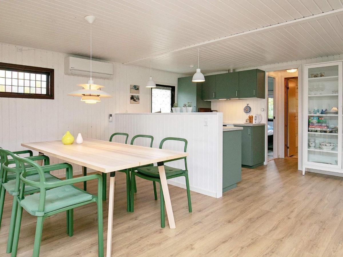 6 Person Holiday Home In Nibe Kültér fotó