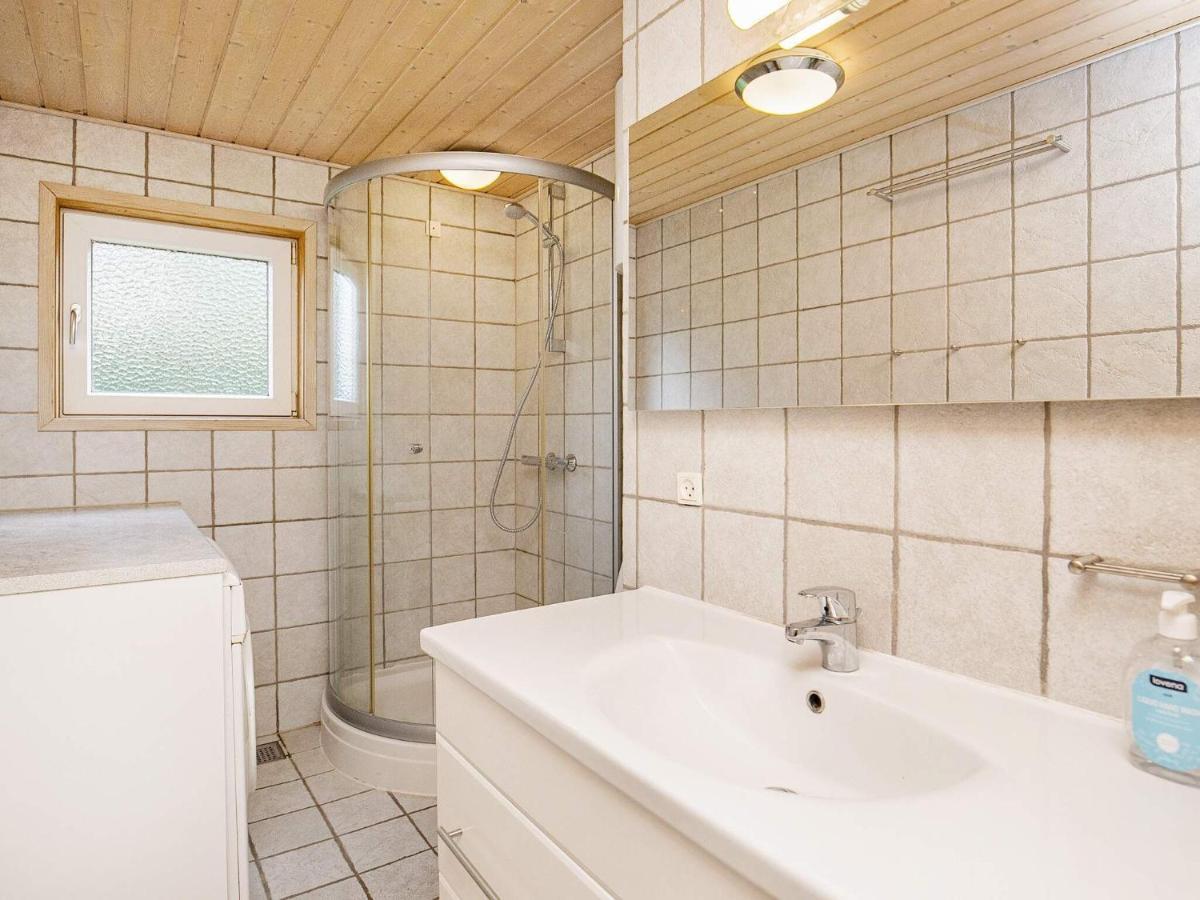6 Person Holiday Home In Nibe Kültér fotó